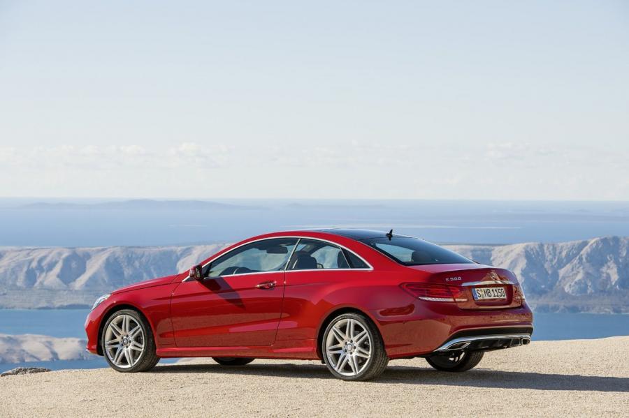  Mercedes-Benz E-Class Coupe 2014 года  (фото 21 из 55)
